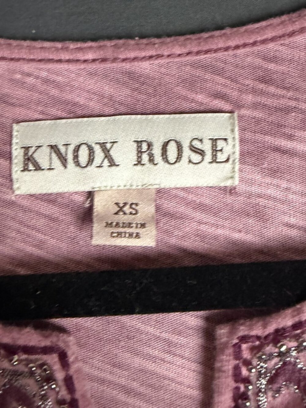 Knox Rose Size Xs Baby Doll Top Pink Embroidered Short Sleeve Blouse Boho Flowy - Picture 4 of 7